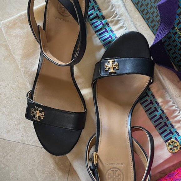 Tory Burch Women's Sandal - Picture 6 of 14